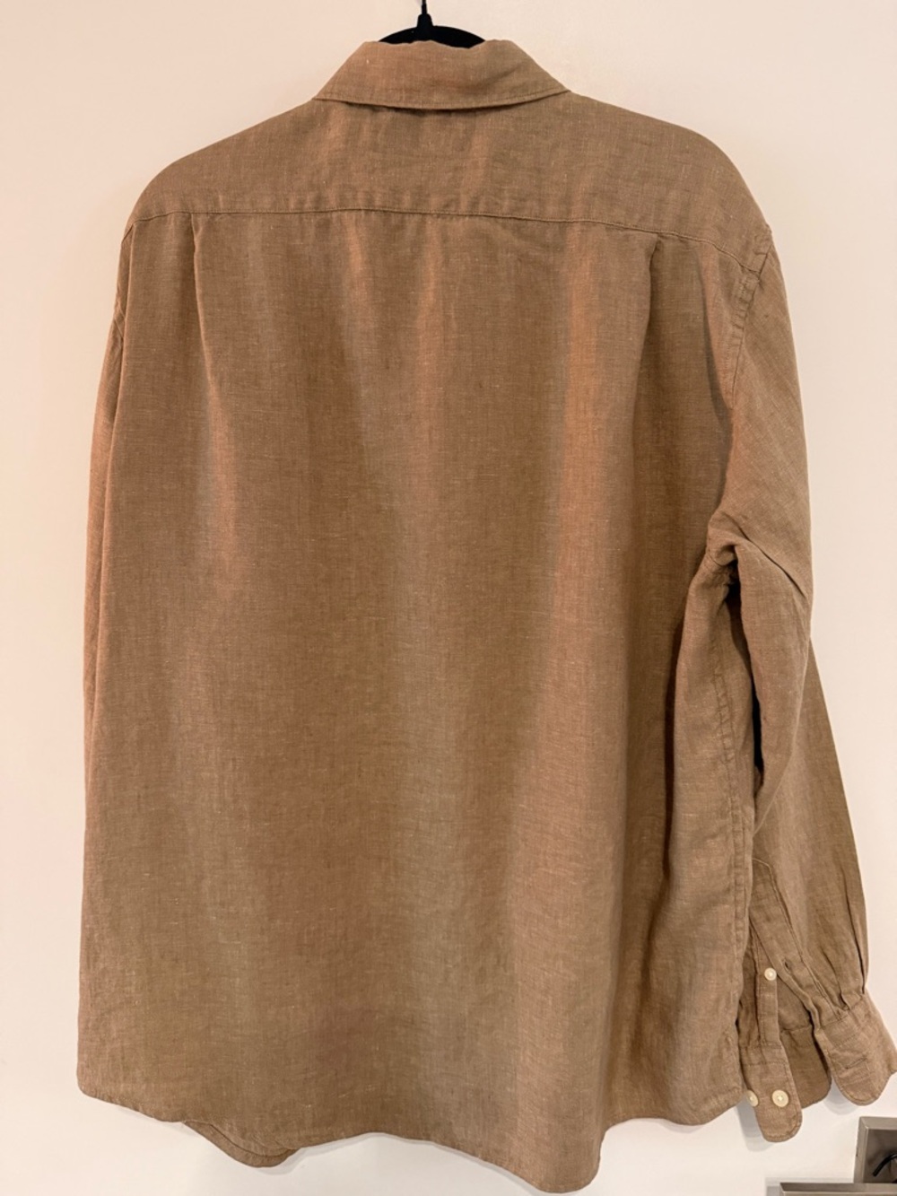 Uniqlo 100% Linen Men's Taupe Button-Down Shirt - Picture 3 of 5